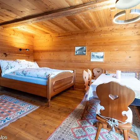Lägenhet Zer Traechu By Interhome *